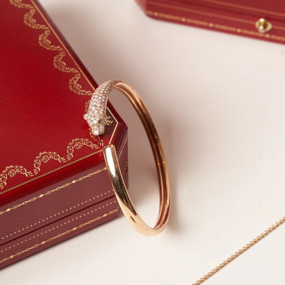 [Royal Jewellery]PANTHERE ROSE GOLD DIAMOND OPEN BRACELET