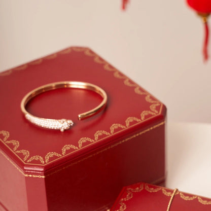 [Royal Jewellery]PANTHERE ROSE GOLD DIAMOND OPEN BRACELET