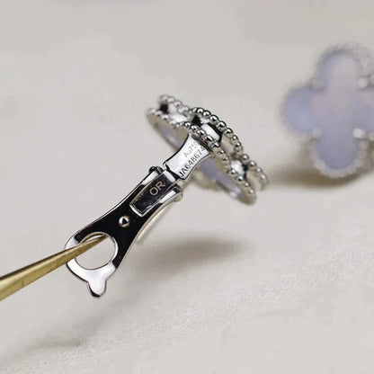 [Royal Jewellery]CLOVER MEDIUM 1 MOTIFS  WHITE MOP EARRINGS SILVER