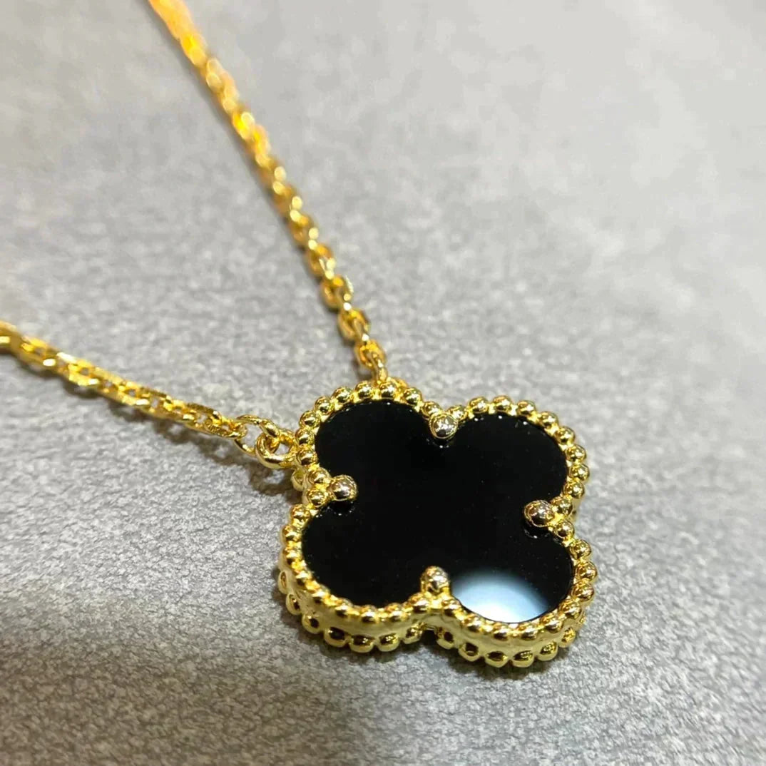 [Royal Jewellery]CLOVER 15MM BLACK ONYX SINGLE FLOWER NECKLACE