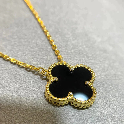[Royal Jewellery]CLOVER 15MM BLACK ONYX SINGLE FLOWER NECKLACE