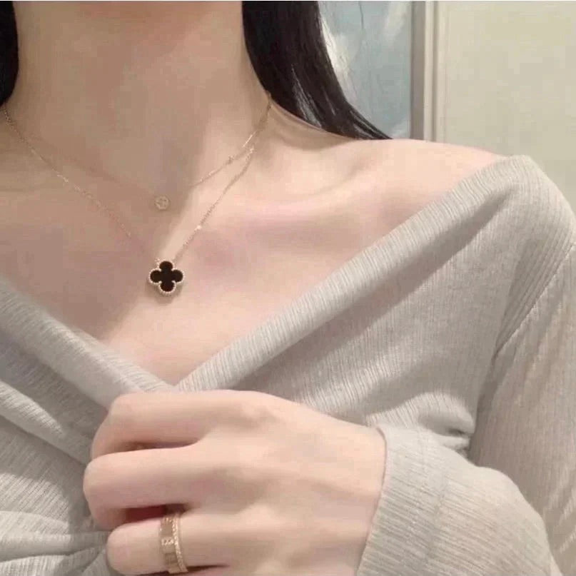 [Royal Jewellery]CLOVER 15MM BLACK ONYX SINGLE FLOWER NECKLACE