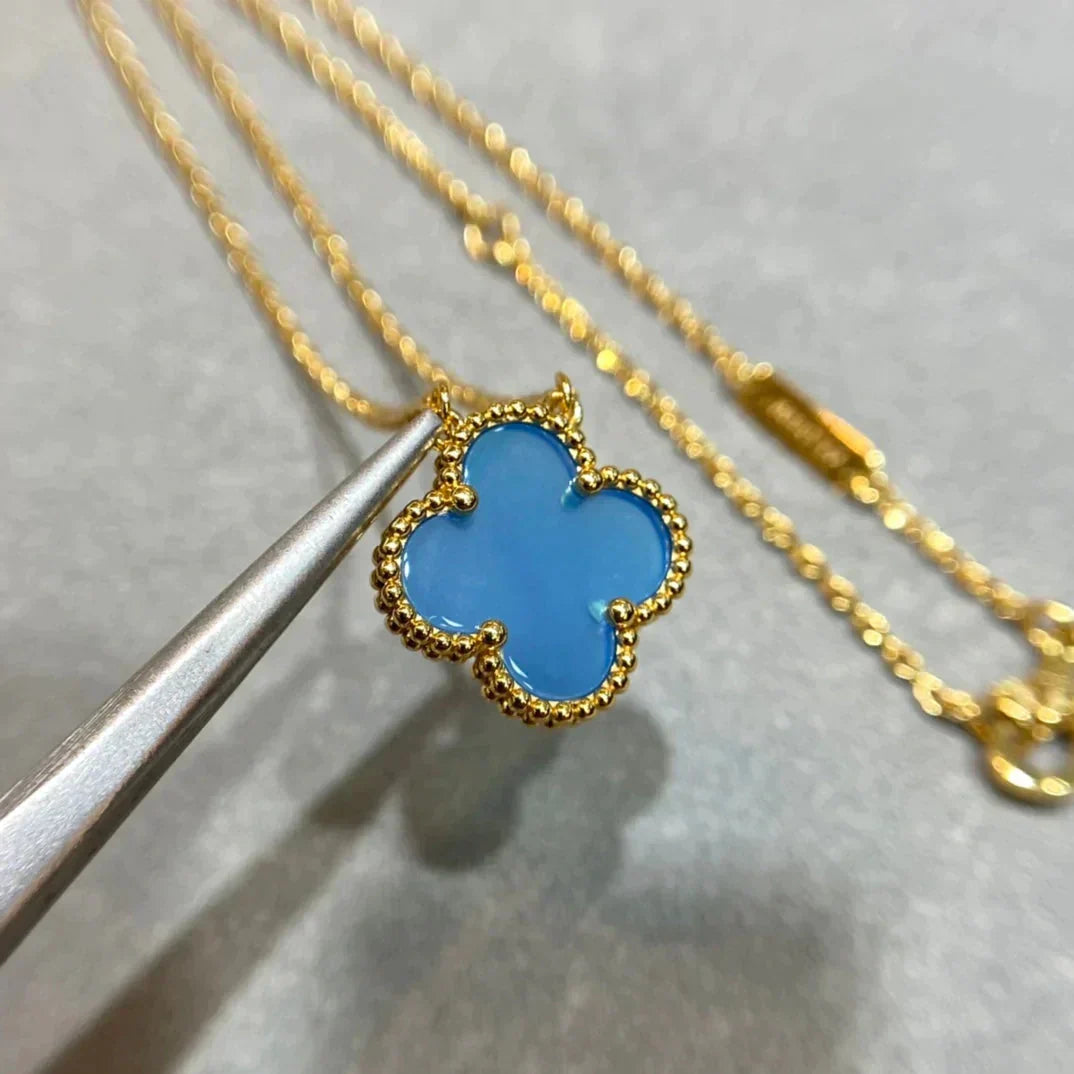 [Royal Jewellery]CLOVER 15MM BLUE AGATE NECKLACE