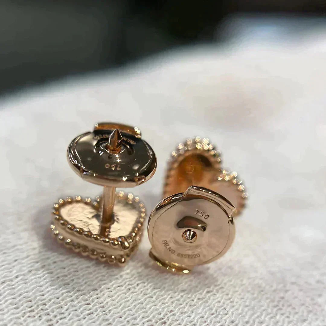 [Royal Jewellery]HEART CARNELIAN STUD EARRINGS