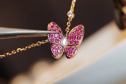 [Royal Jewellery]BUTTERFLY RED DIAMOND ROSE GOLD NECKLACE