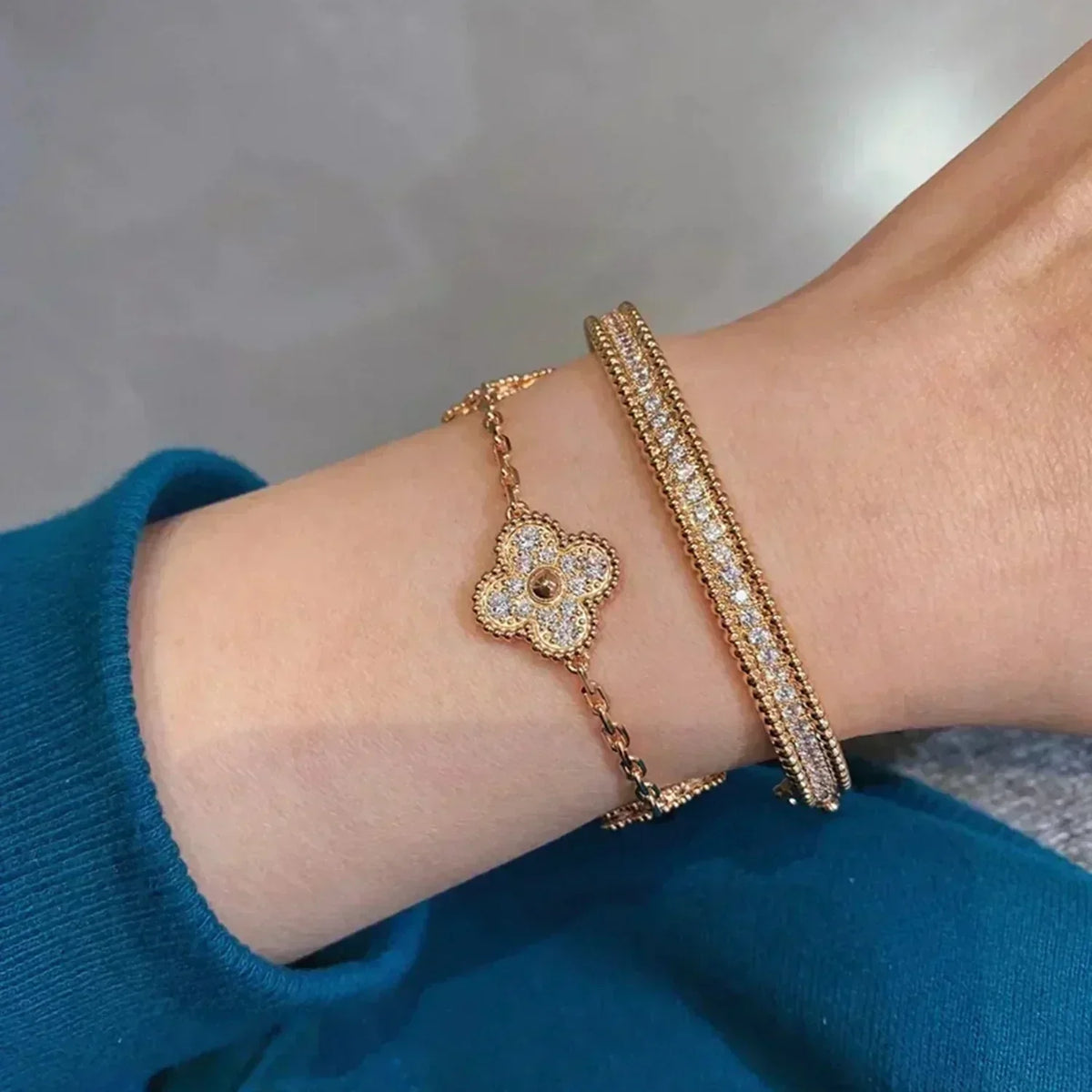 [Royal Jewellery] CLOVER 5 MOTIF FULL DIAMOND BRACELET COLLECTION