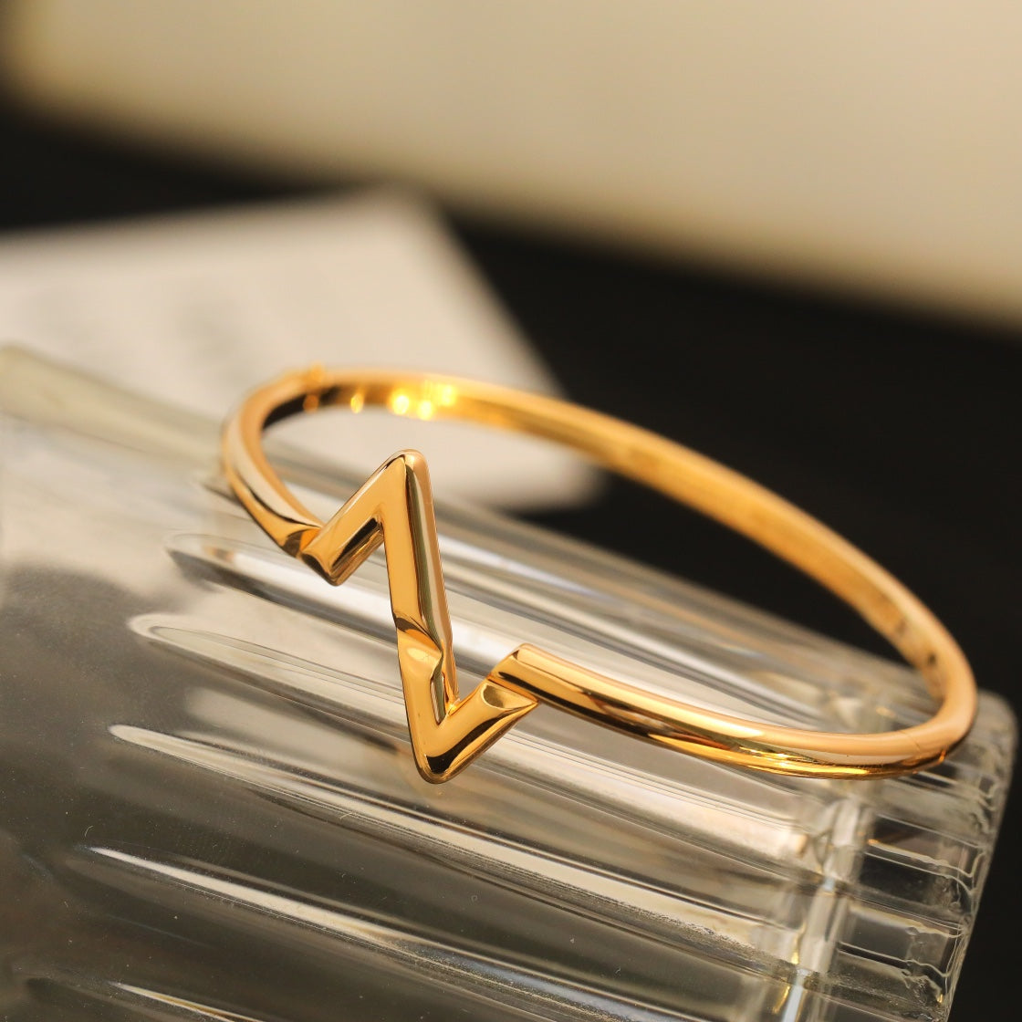 [Royal Jewellery]VOLTE UPSITE DOWN BRACELET