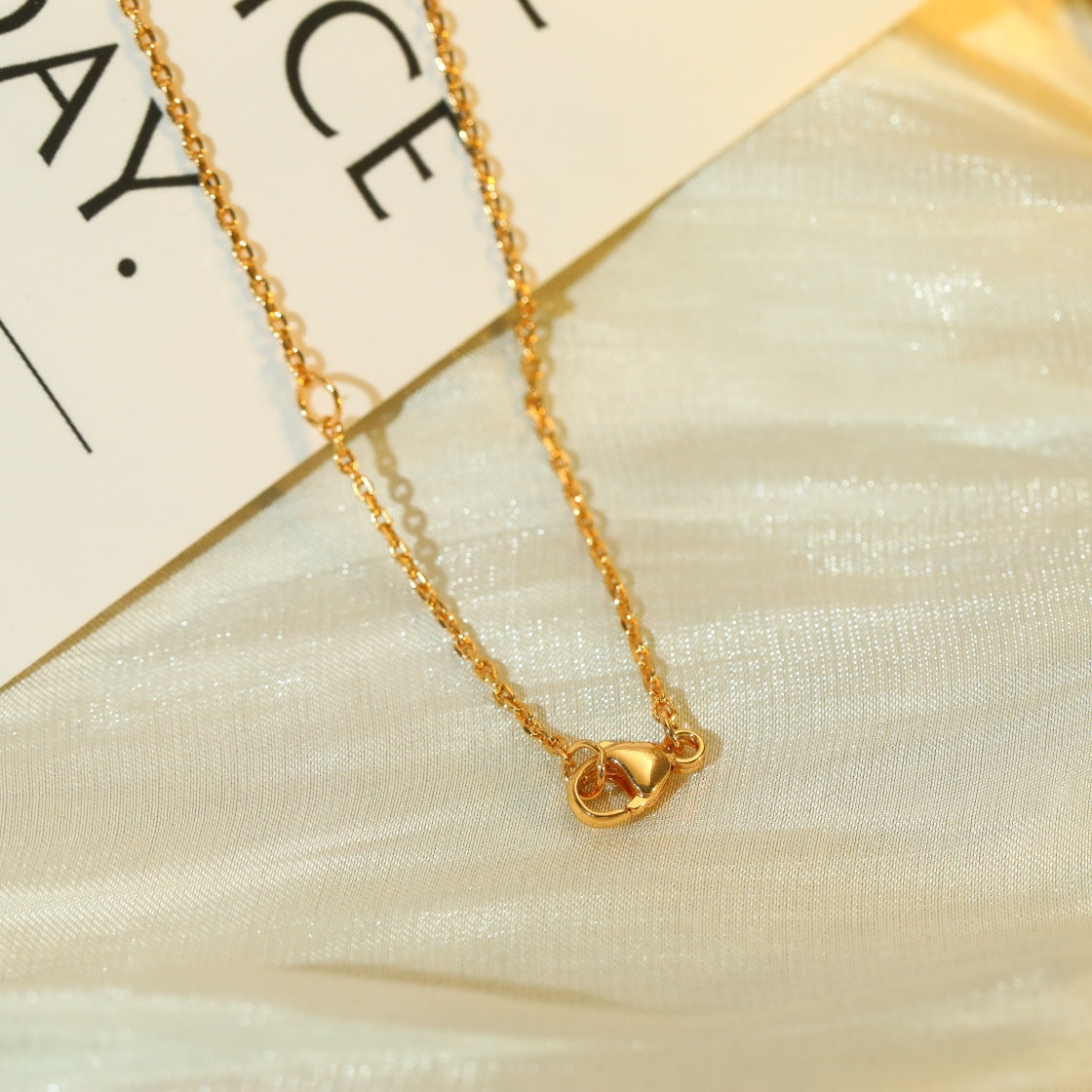 [Royal Jewellery]VOLT SILVER DIAMOND PEDANT NECKLACE