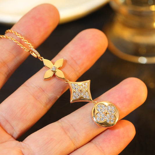 [Royal Jewellery]STAR AND SUN DIAMOND PINK GOLD NECKLACE