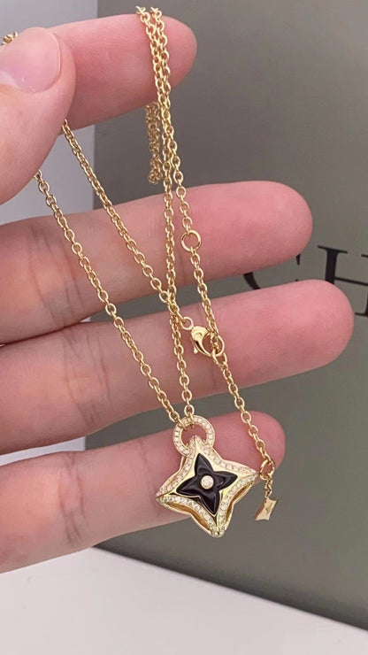 [Royal Jewellery]STAR PEDANT PINK GOLD DIAMOND NECKLACE