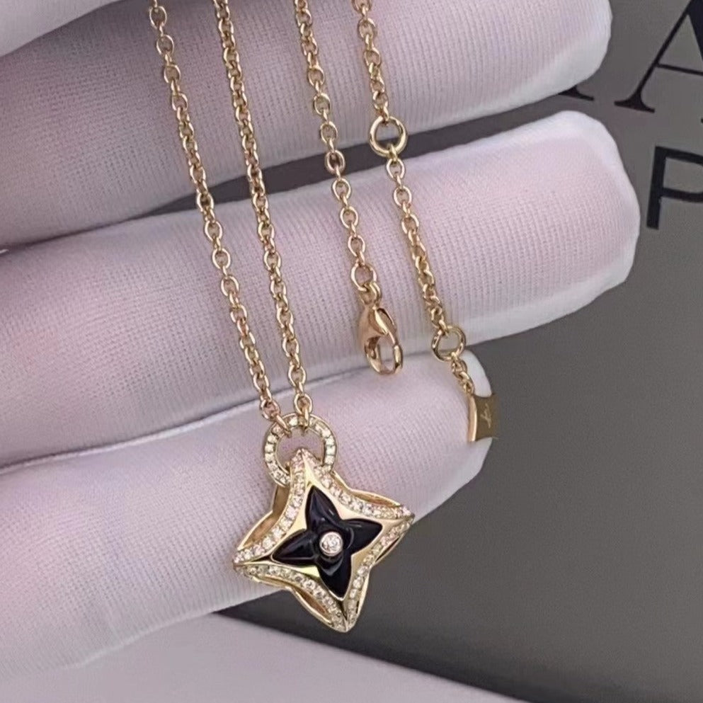 [Royal Jewellery]STAR PEDANT PINK GOLD DIAMOND NECKLACE