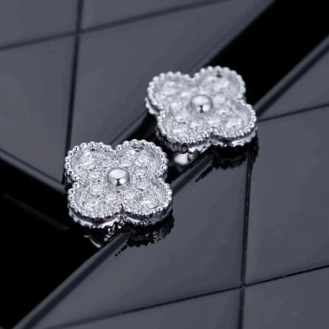 [Royal Jewellery]CLOVER 1 MOTIFS DIAMOND STUD EARRINGS SILVER