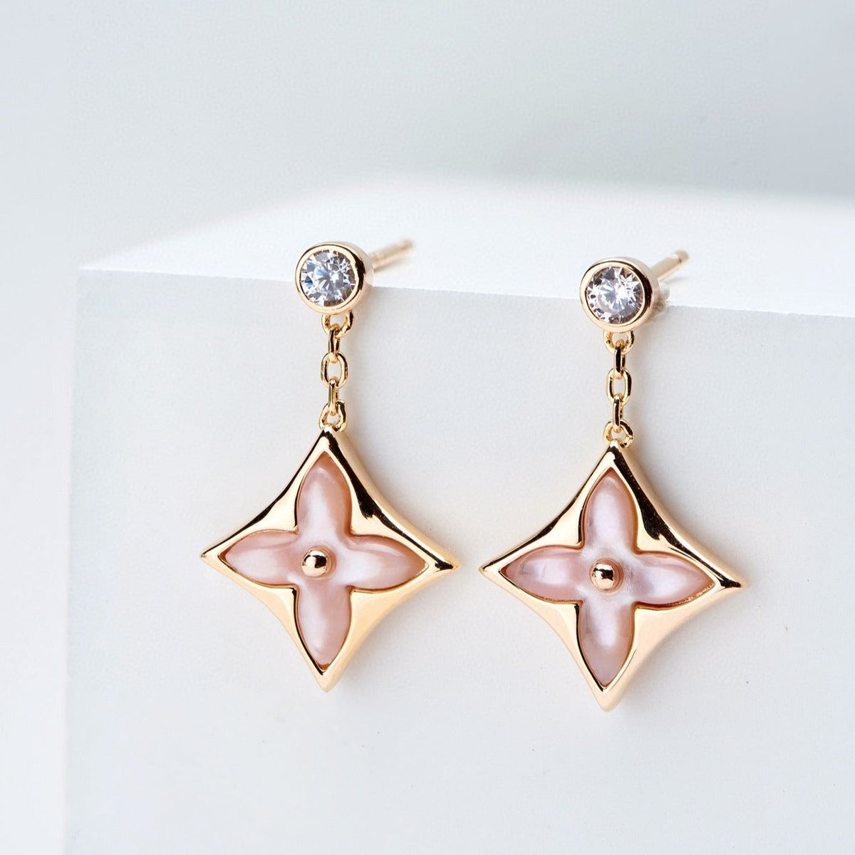 [Royal Jewellery]DOUBLE STAR PINK GOLD MOP DROP EARRINGS