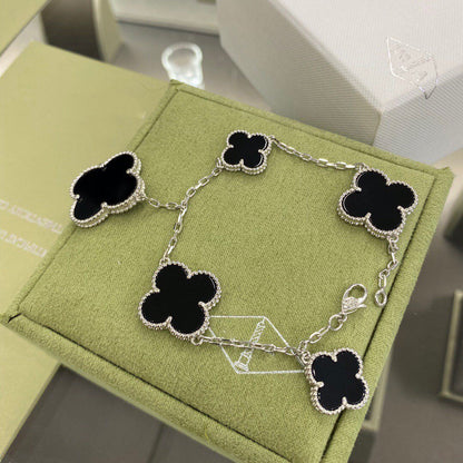 [Royal Jewellery]CLOVER 5 MOTIFS SIVLER ONYX BRACELET