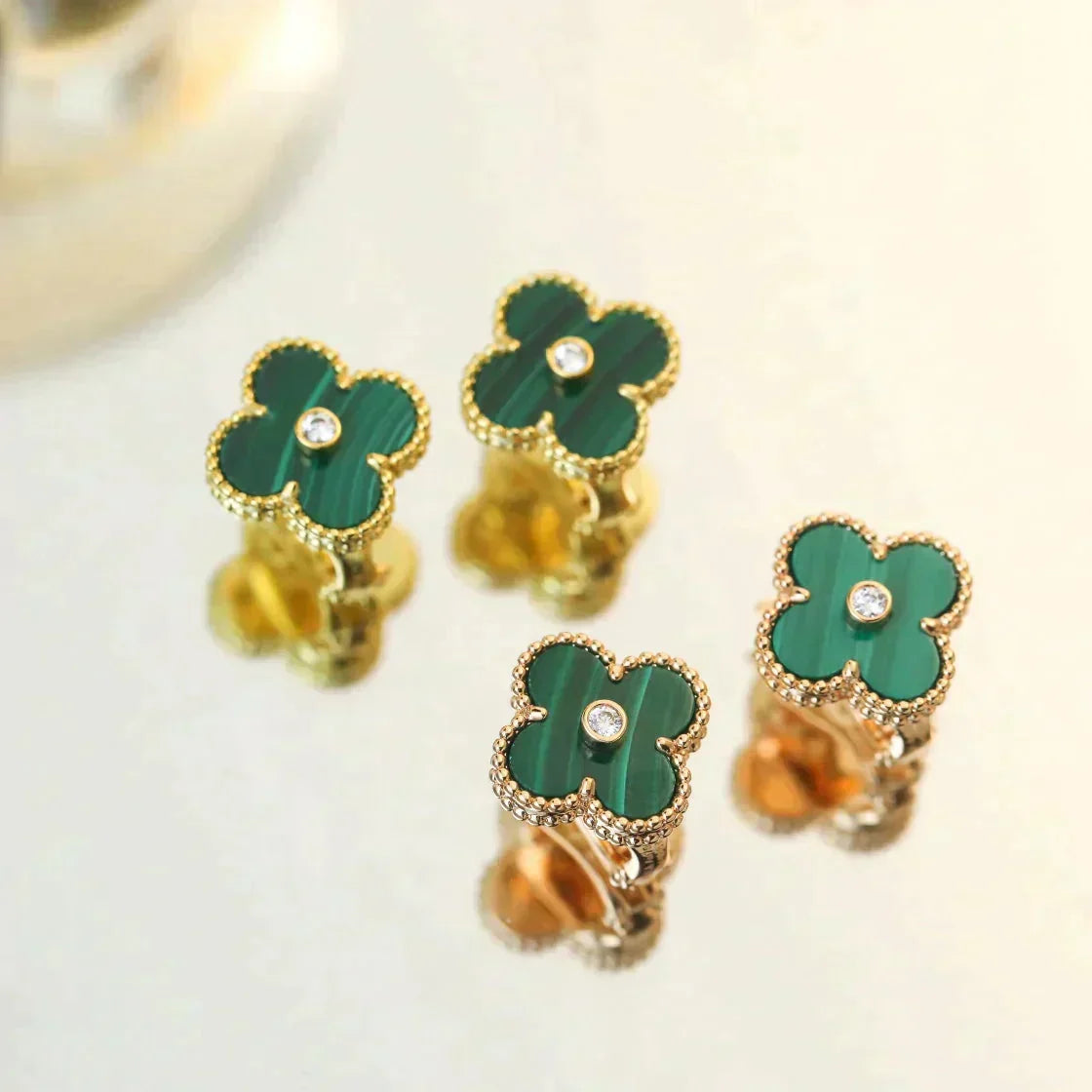 [Royal Jewellery]CLOVER MEDIUM 1 MOTIFS MALACHITE DIAMOND EARRINGS