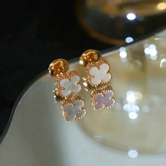 [Royal Jewellery]CLOVER MINI 9.5MM WHITE MOP EARRINGS