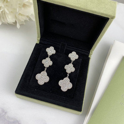 [Royal Jewellery]CLOVER 3 MOTIF DIAMOND SILVER DROP EARRINGS