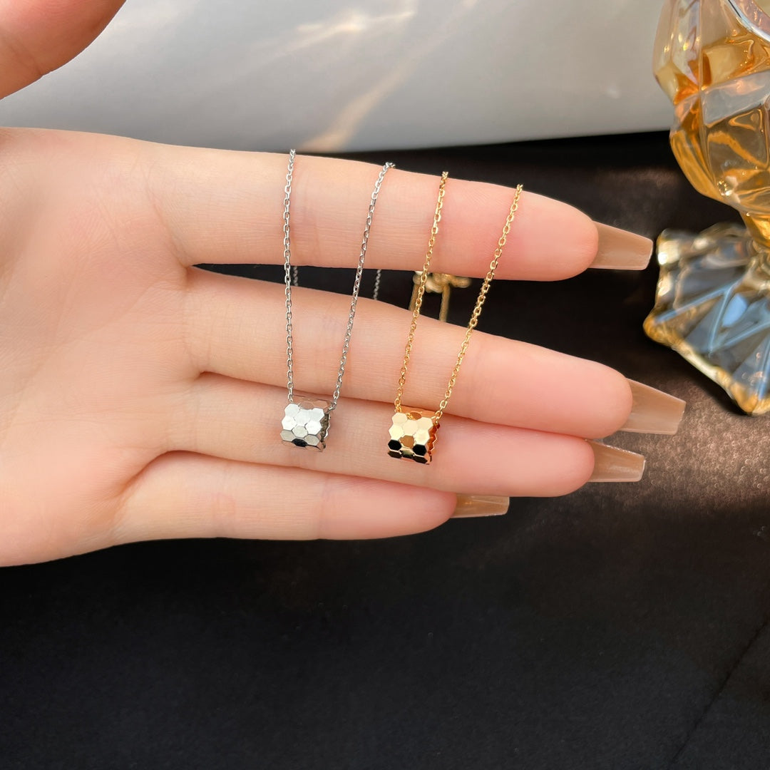 [Royal Jewellery]BEE MINI NECKLACE