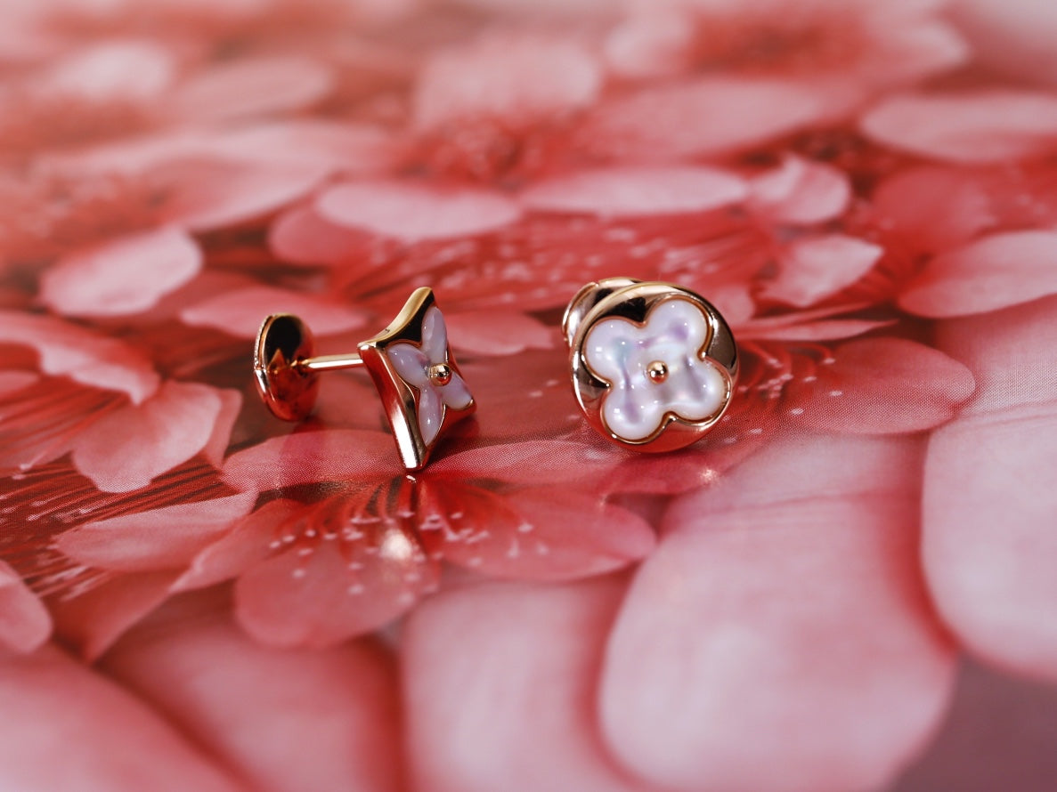 [Royal Jewellery]STAR AND SUN PINK GOLD MOP STUD EARRINGS