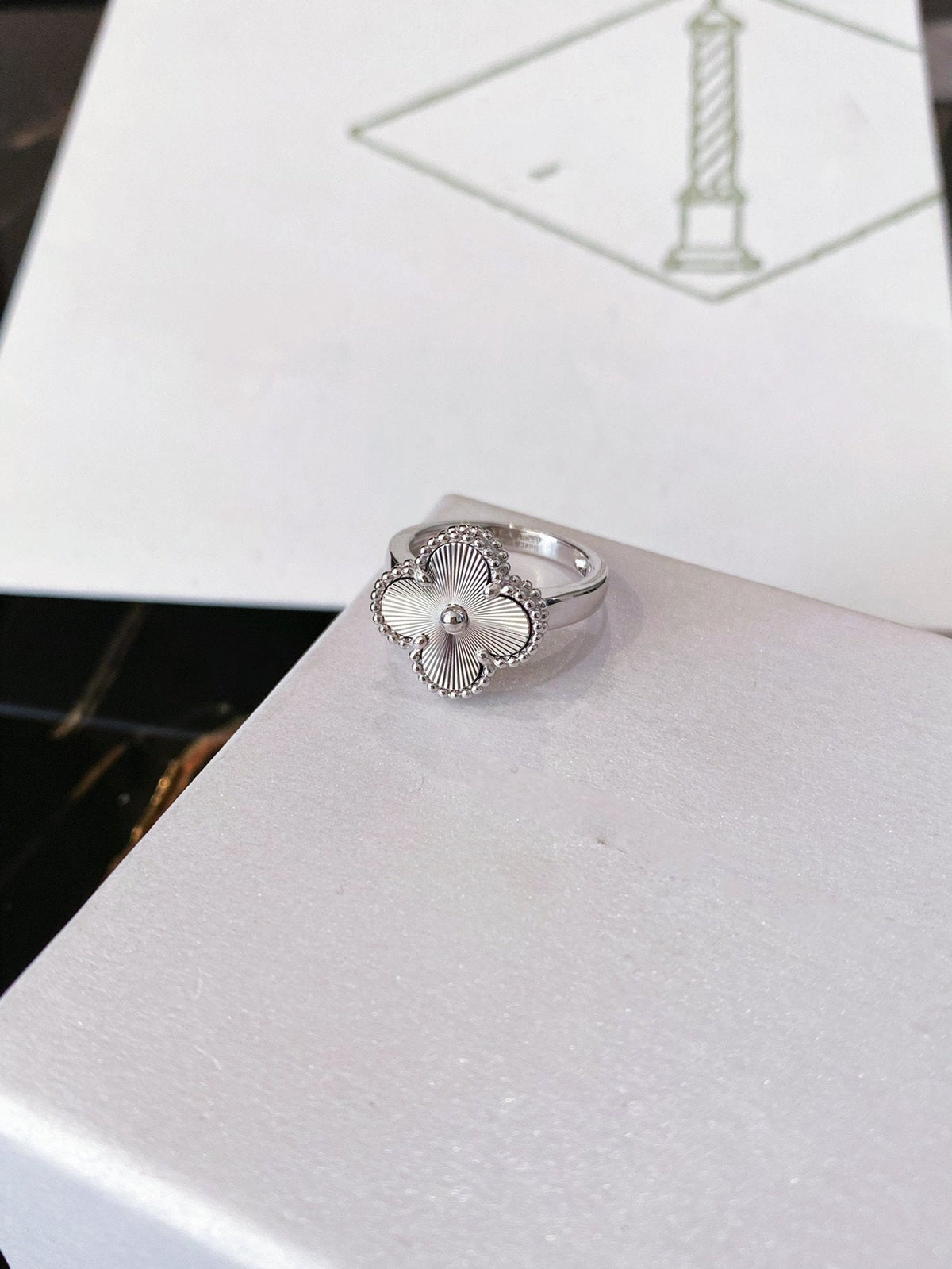 [Royal Jewellery]CLOVER SILVER RING