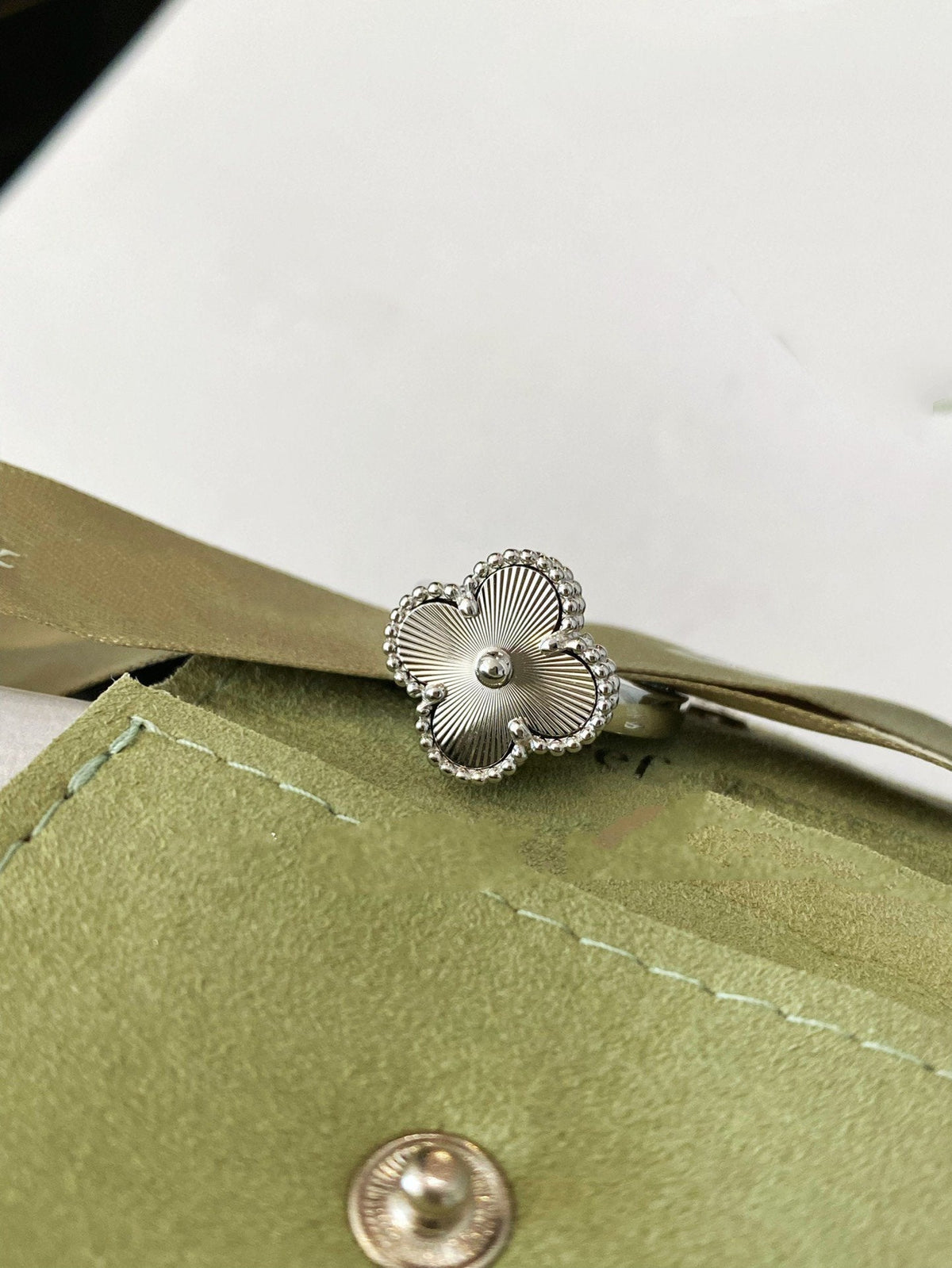 [Royal Jewellery]CLOVER SILVER RING