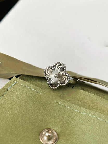 [Royal Jewellery]CLOVER SILVER RING