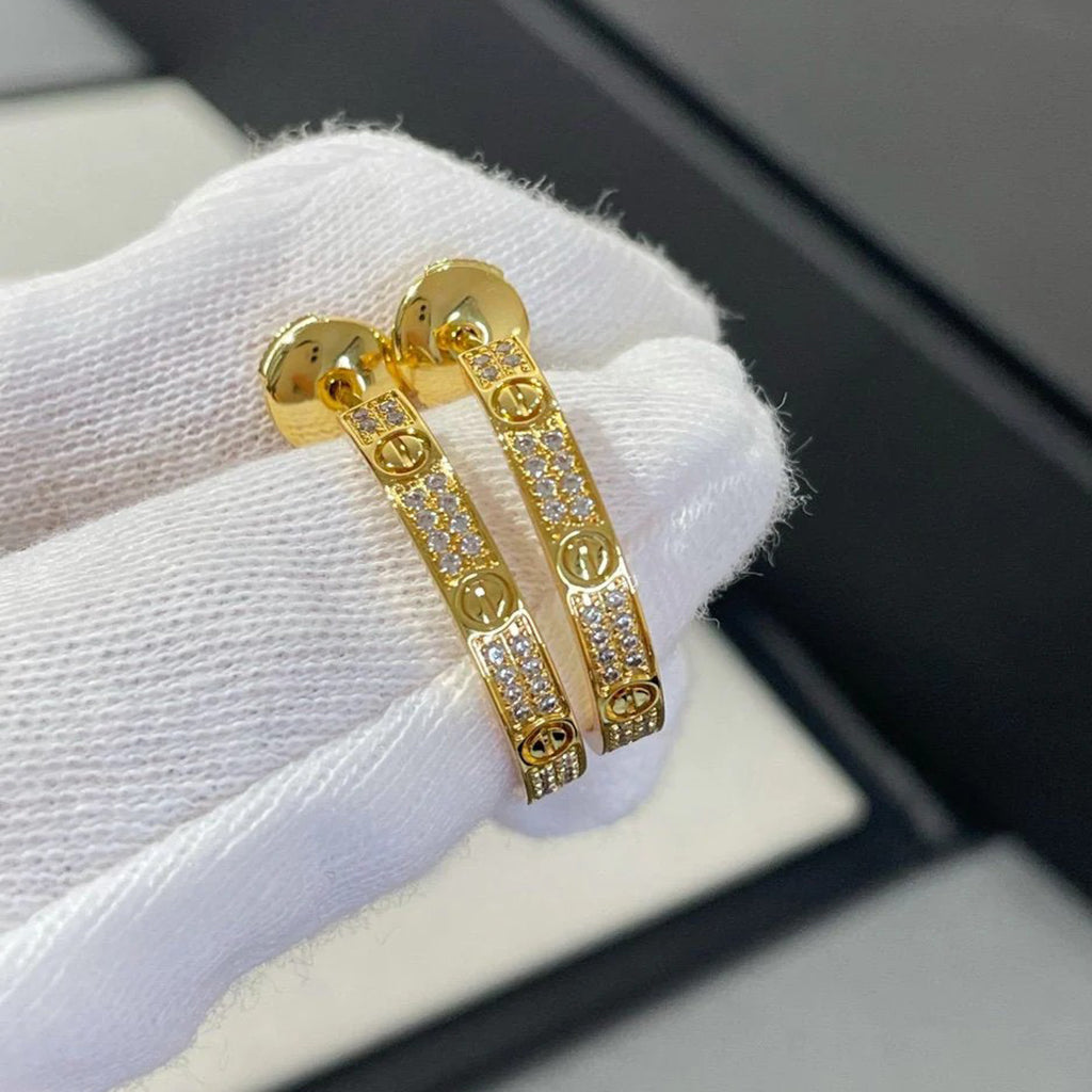 [Royal] LOVE EARRINGS 3.6MM DIAMOND PAVED