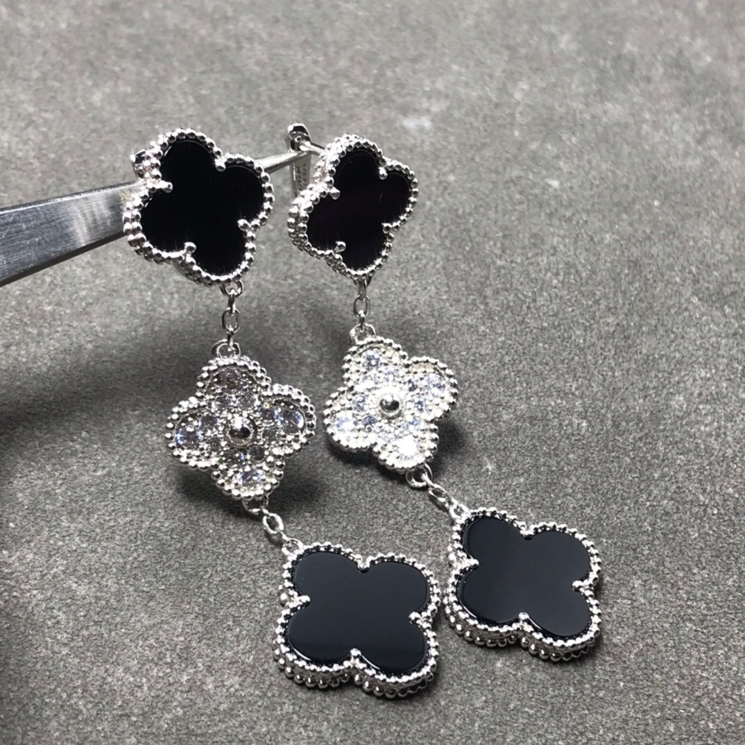 [Royal Jewellery]CLOVER 3 MOTIF DIAMOND ONYX SILVER EARRINGS