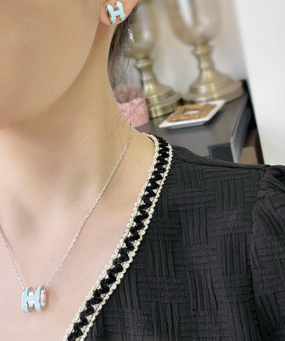 [Royal Jewellery]POP H SKY BLUE STUD EARRINGS