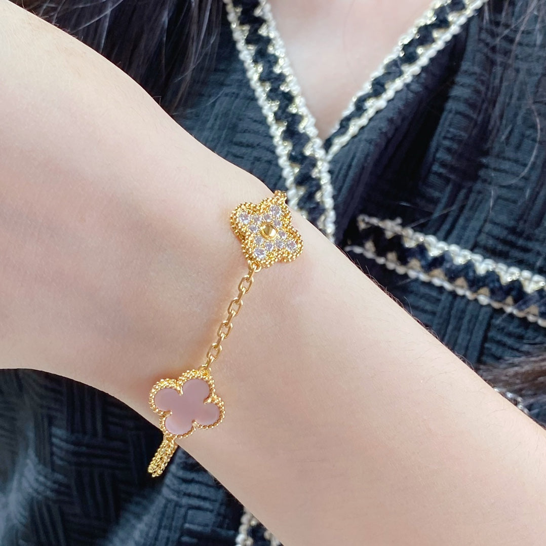 [Royal Jewellery]CLOVER 5 MOTIF DIAMOND PINK MOP PINK GOLD BRACELET