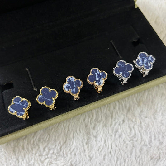 [Royal Jewellery]CLOVER PIETERSITE MEDIUM STUD EARRINGS