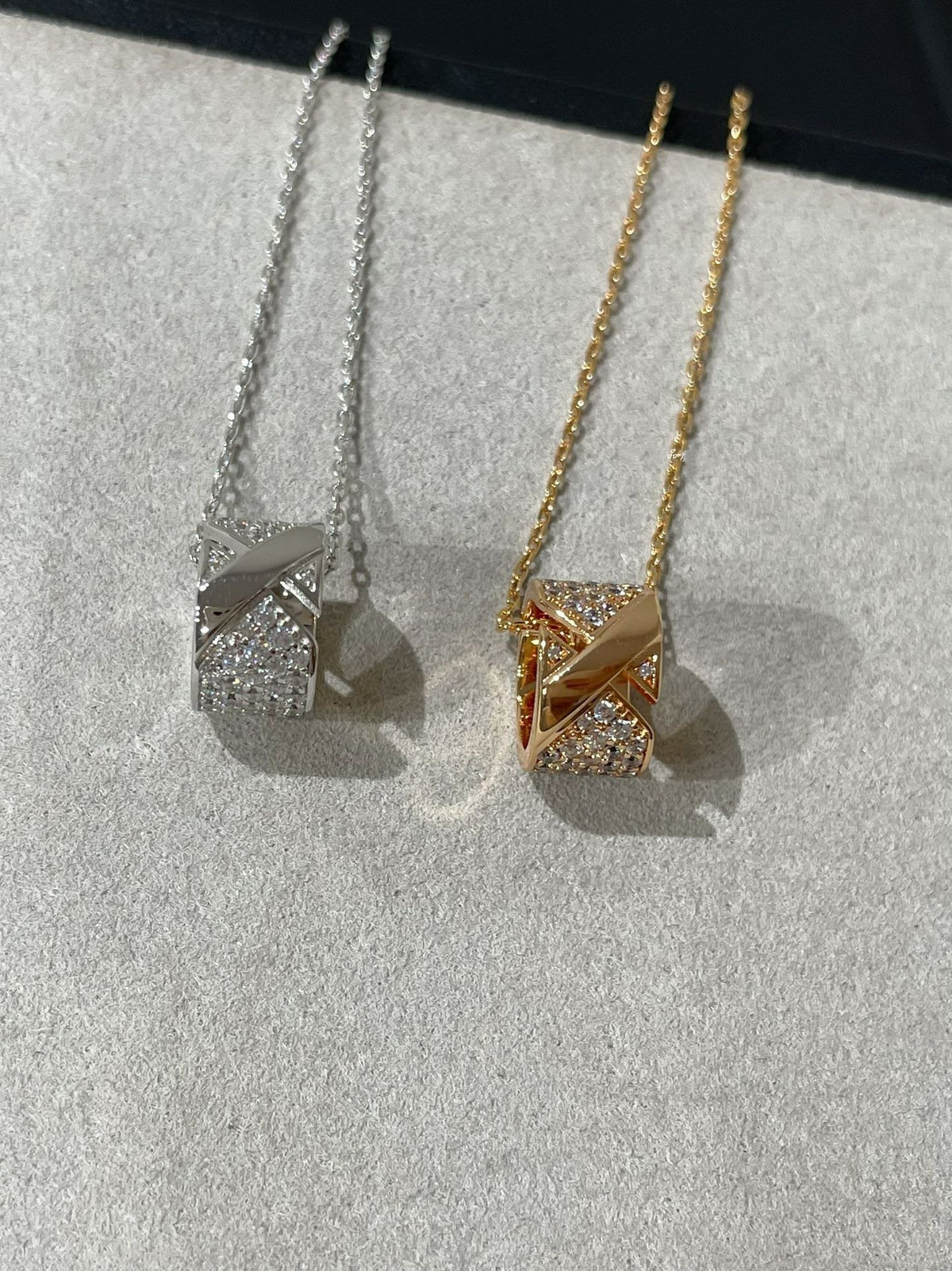 [Royal Jewellery]LIENS EVIDENCE DIAMOND PAVED NECKLACE