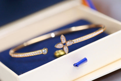 [Royal Jewellery]IDYLLE PINK GOLD OPEN BRACELET DIAMOND PAVED