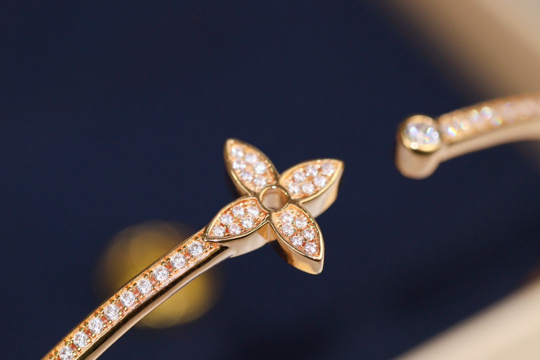 [Royal Jewellery]IDYLLE PINK GOLD OPEN BRACELET DIAMOND PAVED