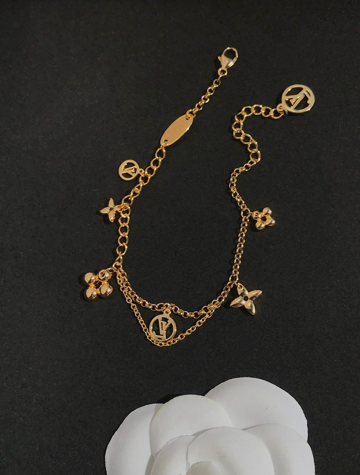 [Royal Jewellery]BLOOMING PINK GOLD MOP BRACELET
