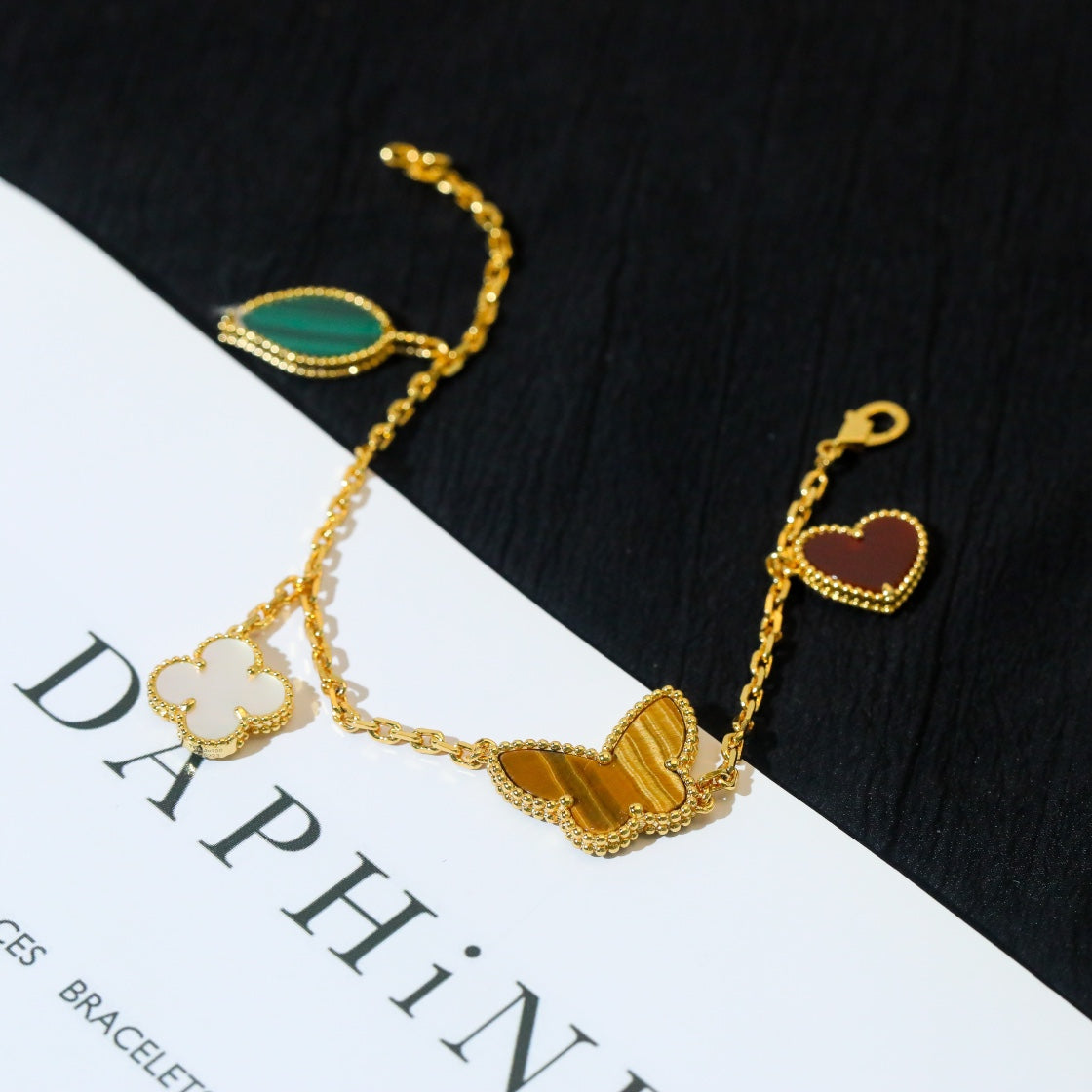 [Royal Jewellery]LUCKY SPRING 5 MOTIF GOLD BRACELET