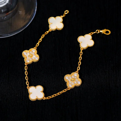[Royal Jewellery]CLOVER WHITE PEARL MOP 5 MOTIF BRACELET COLLECTION