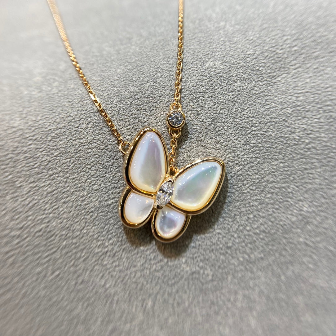 [Royal Jewellery]BUTTERFLY MOP DIAMOND NECKLACE
