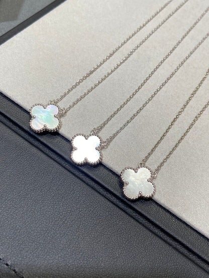 [Royal Jewellery]CLOVER MEDIUM SILVER WHITE MOP NECKLACE
