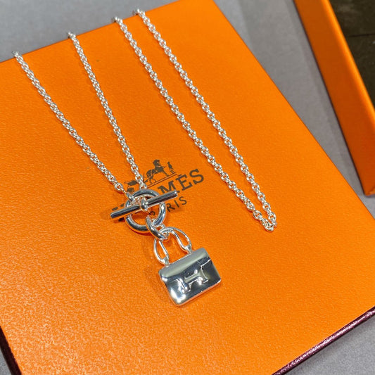 [Royal Jewellery]CONSTANCE PEDANT SILVER NECKLACE