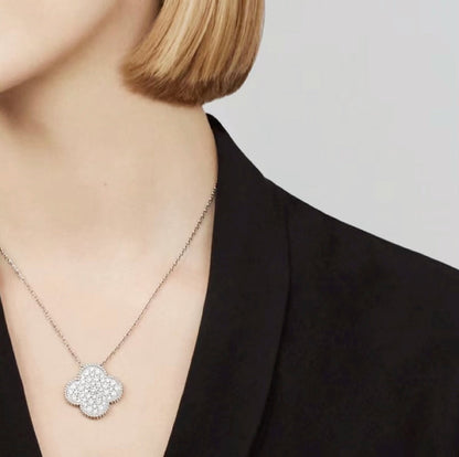 [Royal Jewellery]CLOVER 25MM LARGE PENDANT DIAMOND PAVED SILVER NECKLACE