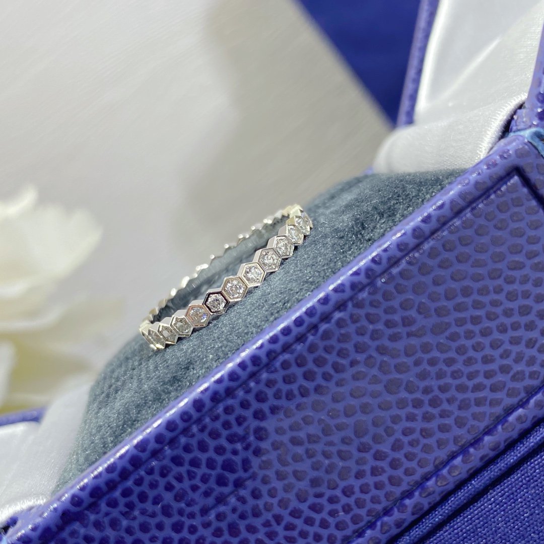 [Royal Jewellery]BEE LOVE DIAMOND PAVED SMALL RING