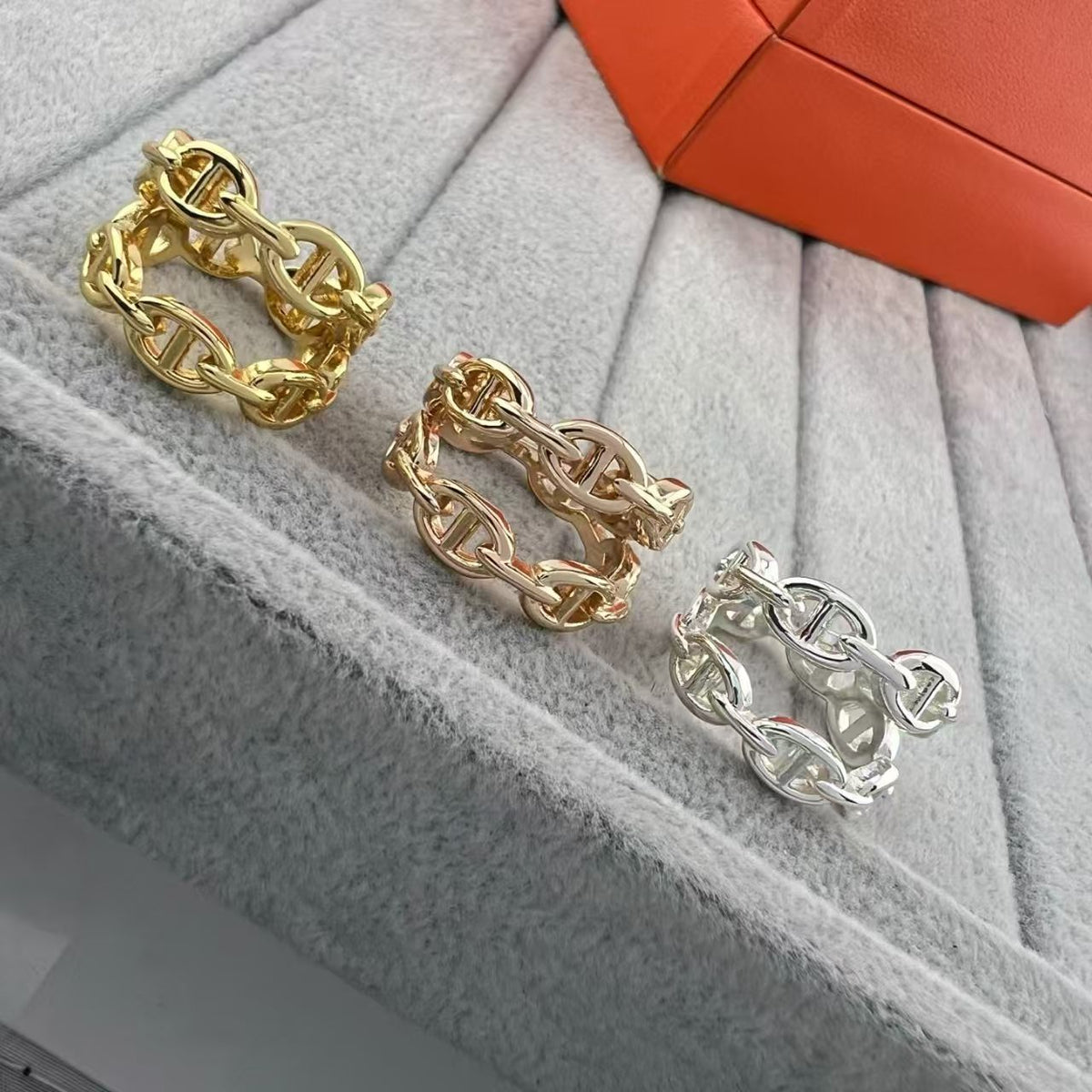 [Royal Jewellery]GLOSSY FINISH SQUARE COMBINATION DOUBLE-LAYER PIG NOSE RING