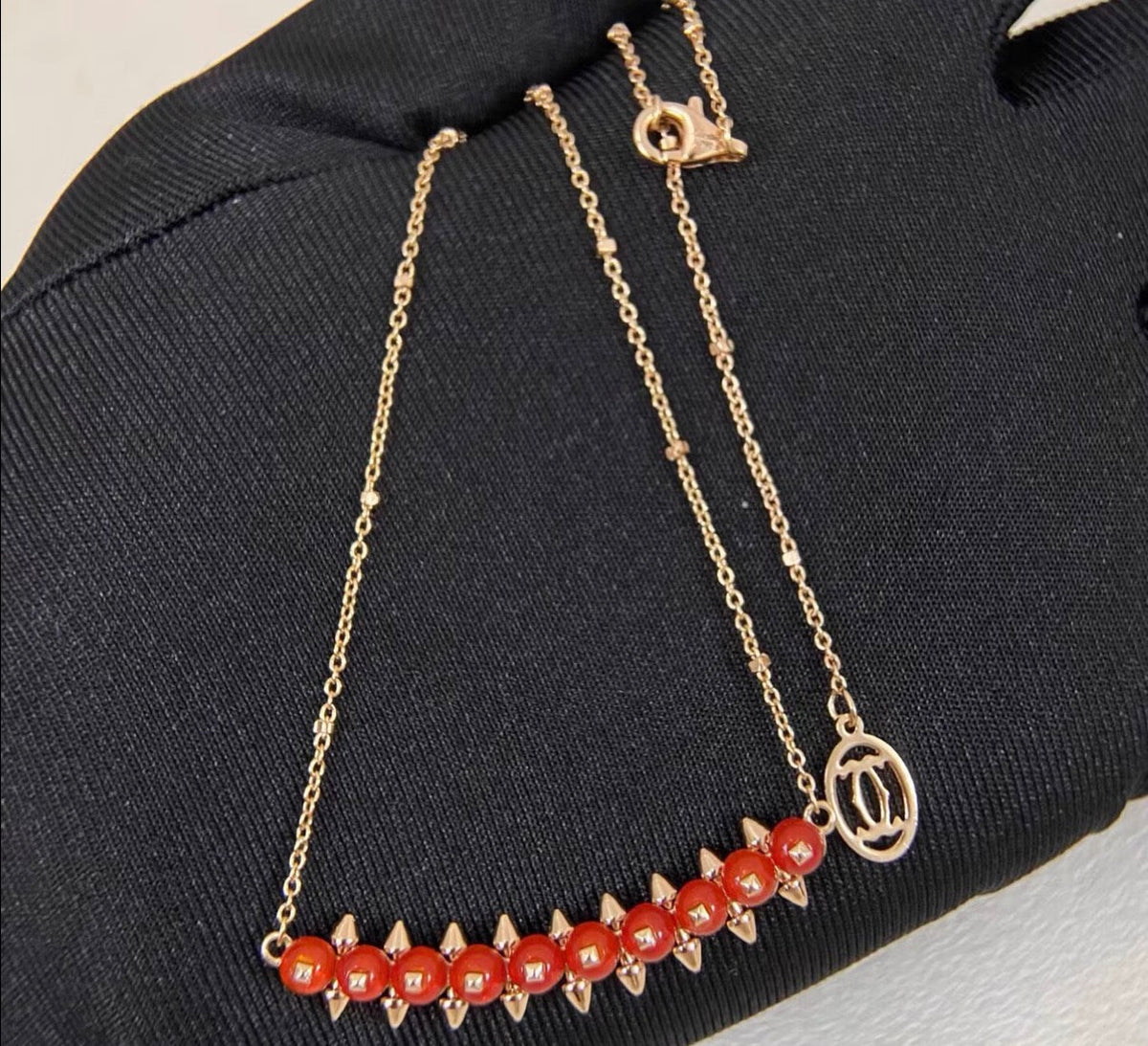 [：Royal Jewellery]CLASH COLLECTION AGATE CHALCEDONY STUD NECKLACE