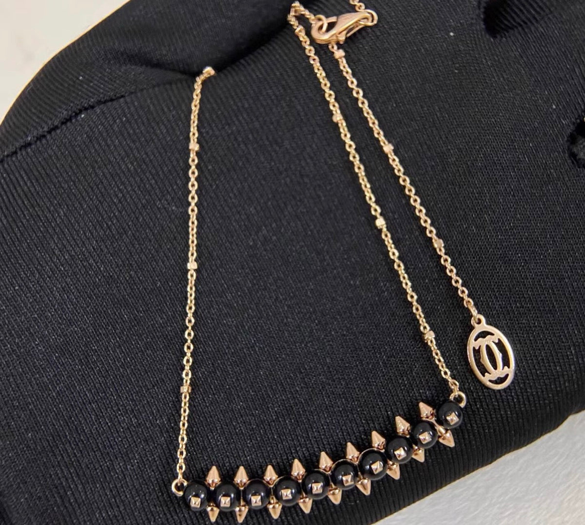 [：Royal Jewellery]CLASH COLLECTION AGATE CHALCEDONY STUD NECKLACE