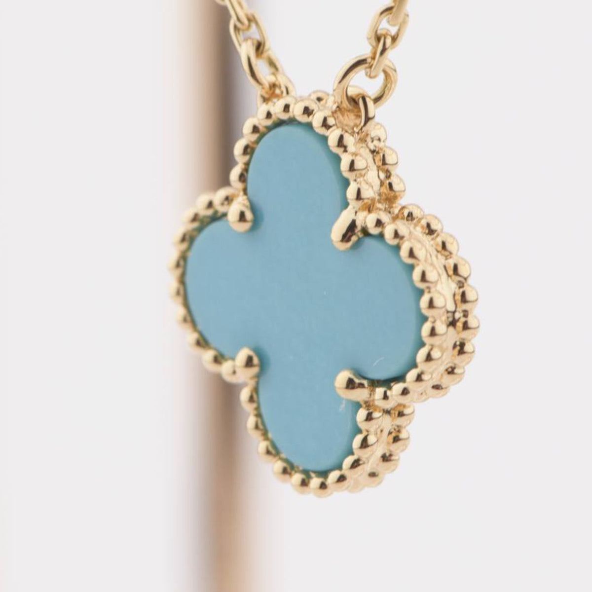 [Royal Jewellery]CLOVER 15MM VINTAGE TURQUOISE NECKLACE