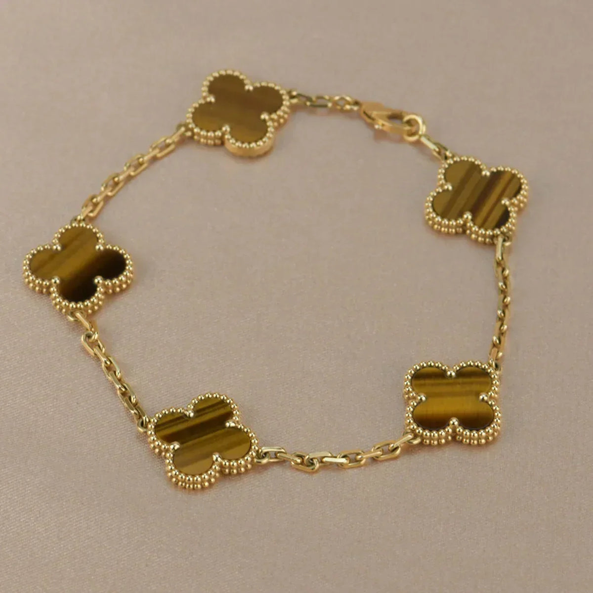 [Royal Jewellery] CLOVER 5 MOTIFS TIGER EYE BRACELET COLLECTION