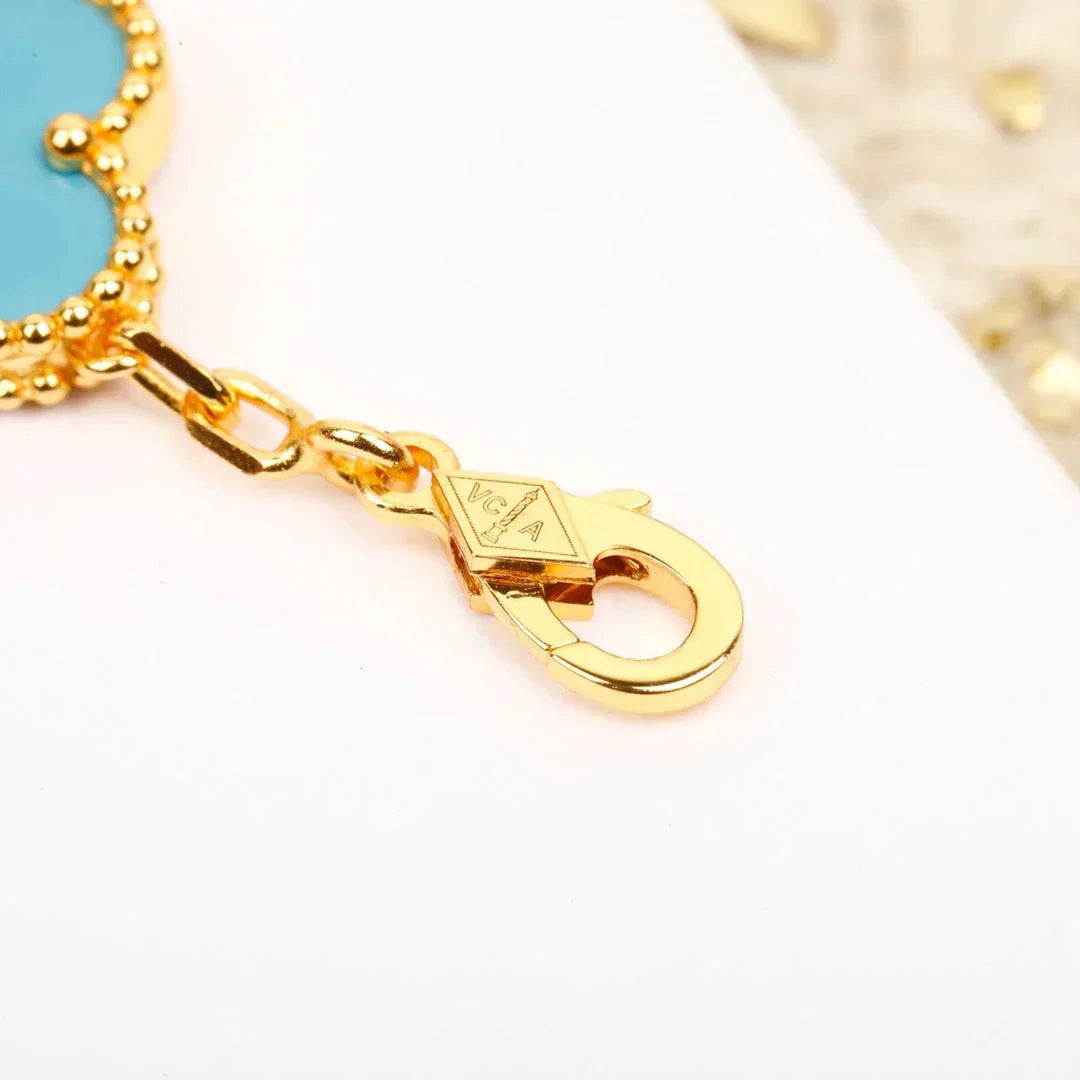 [Royal Jewellery] CLOVER 5 MOTIF TURQUOISE BRACELET COLLECTION