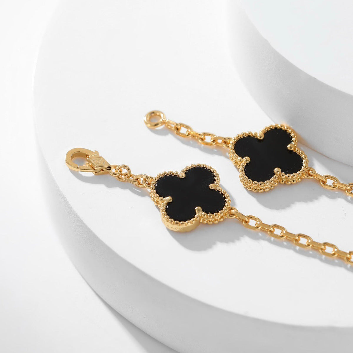 [Royal Jewellery]CLOVER 10 MOTIFS ONYX NECKLACE