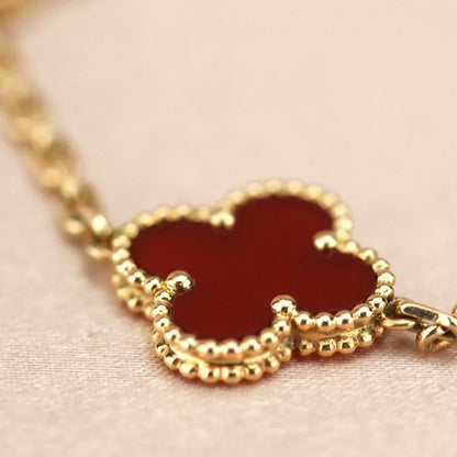 [Royal Jewellery] CLOVER 5 MOTIF RED CORNELIAN BRACELET COLLECTION